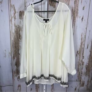 Ellos, Ivory Blouse with Beaded Hem and Pleating, and Layering Tank. Size 5X.